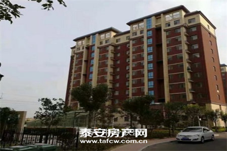 羊山外小门口。建业壹号城邦精装三房证齐可按揭。拎包入住